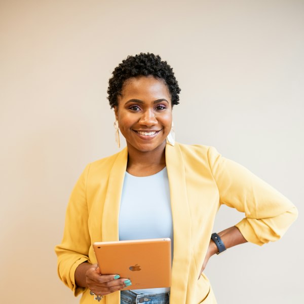 Phones & Tablets technician