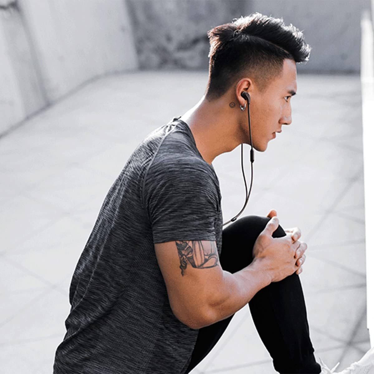 JBL Open Run 2 Wired Earphones - Image 2
