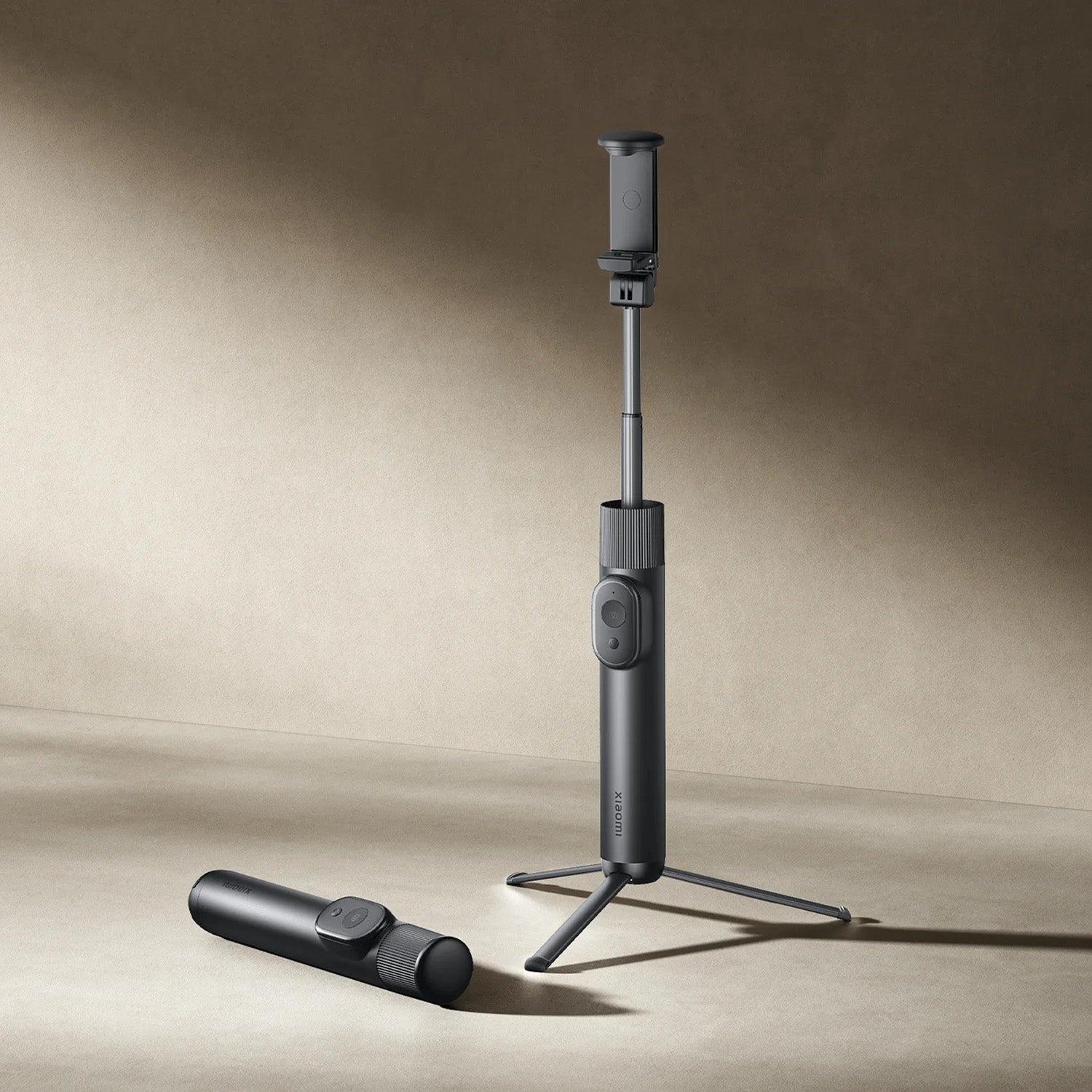 Xiaomi Selfie Stick Tripod Mini - Image 4